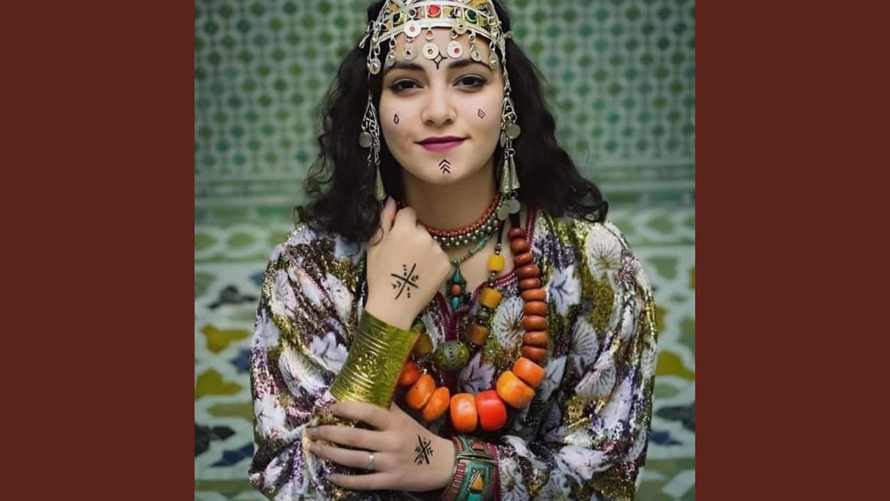El Hassania iwa nkhda nsaraf dik l3ar الحسنية إوا نخضا نصرف ذيك العار