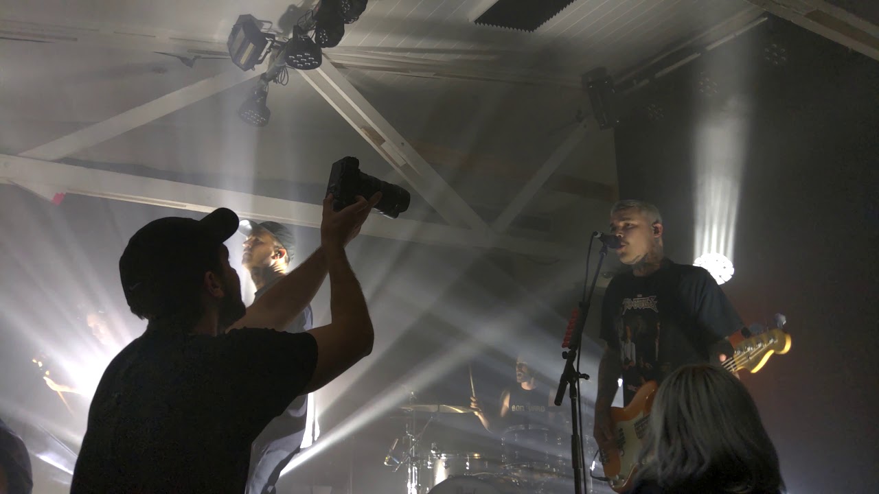 The Amity Affliction - Coffin / All My Friends Are Dead (Live) - Torquay Hotel, Torquay - 19 Jan '20