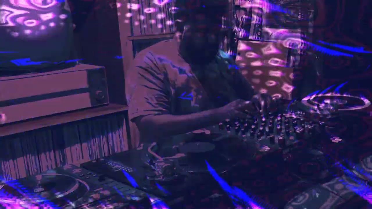 Carlos Souffront at No Way Back Streaming From Beyond 2021