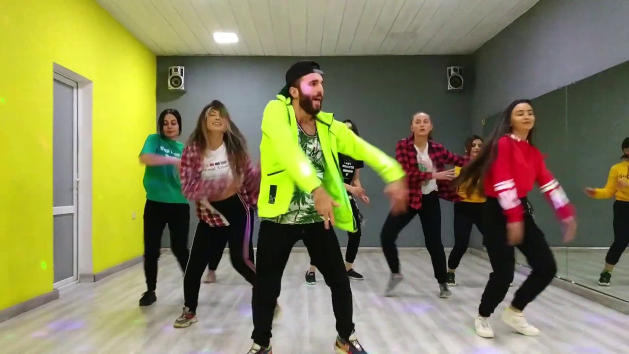 TUSA  - KAROL G, Nicki Minaj  ✌ ZUMBA Dance | Noro Asry