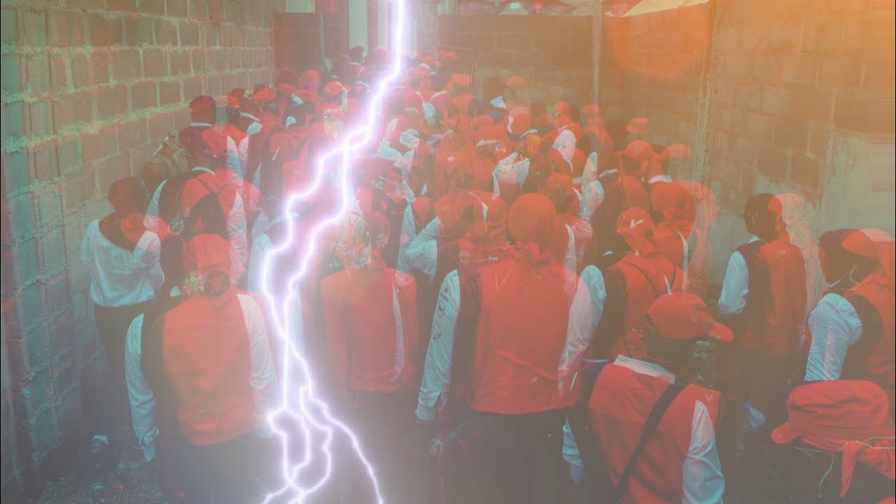 Full video of Pyrates gyrating with Alake of Egba land