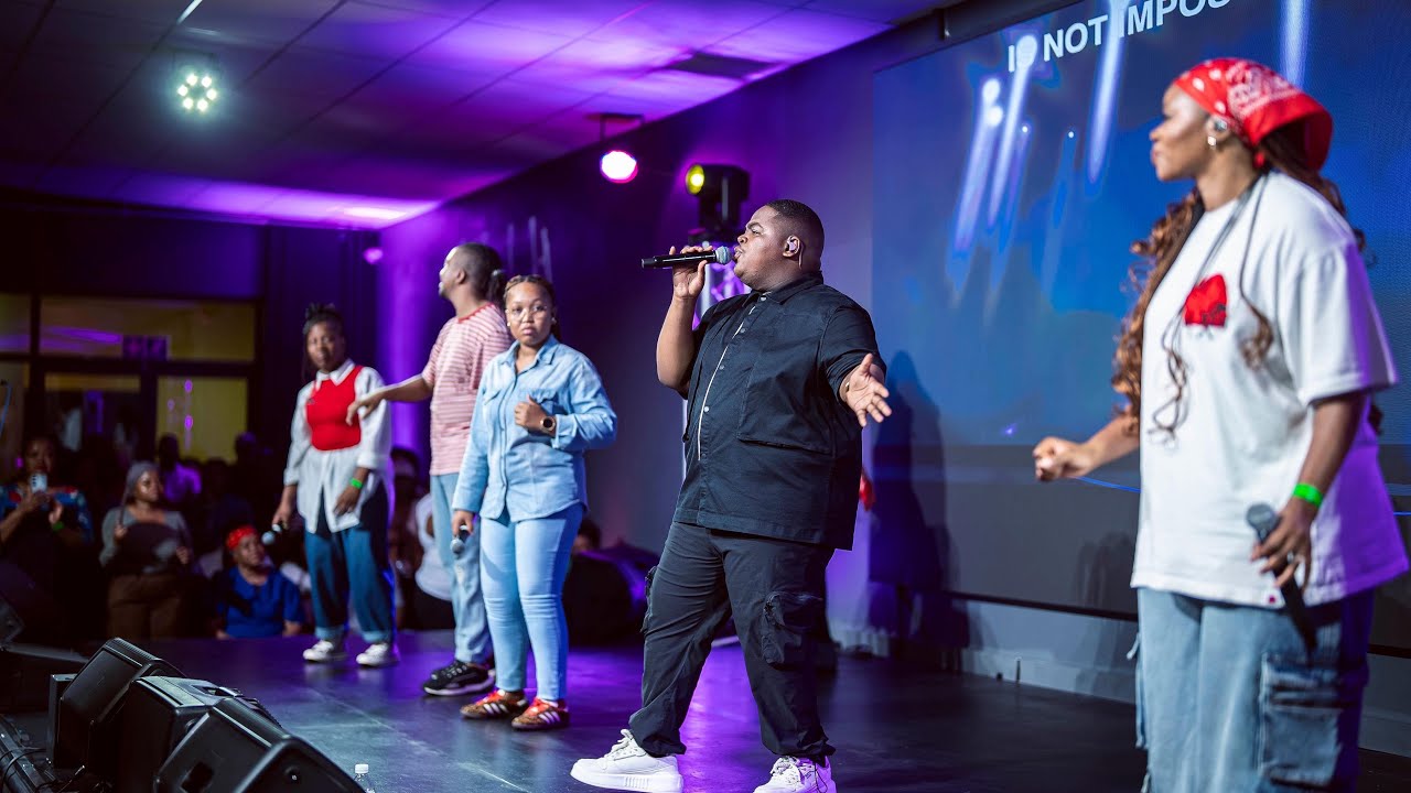 Eternal Glory Worship ft Lwazi Khuzwayo - Grateful Medley