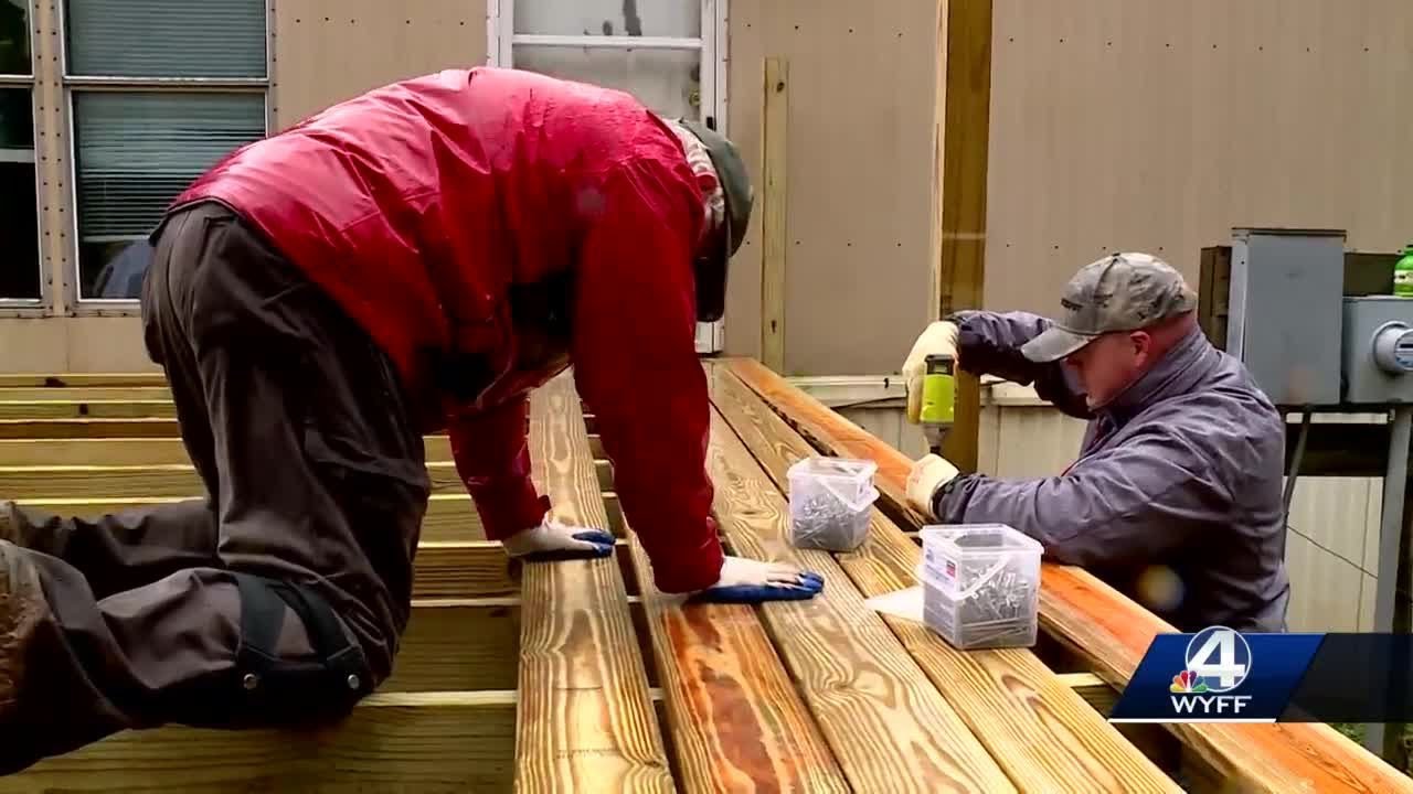 Building a new deck for a new friend