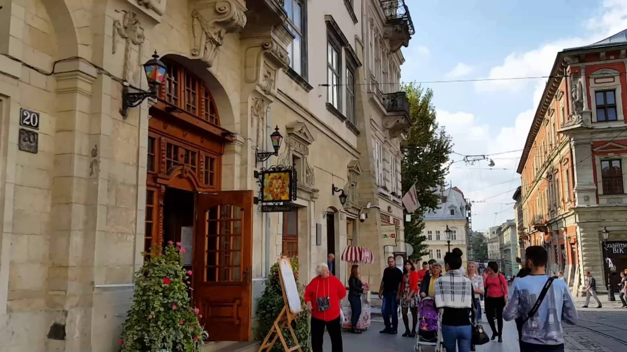 Niedziela we Lwowie. Łyk lwowskiego powietrza - balsam dla serca