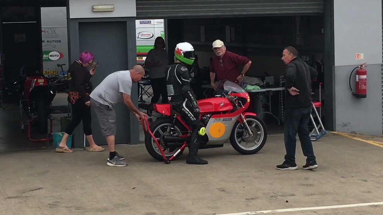 Classic Motorcycle Racing: 1974 500cc MV Agusta 4 Read Bonera Replica Donington Park 2021