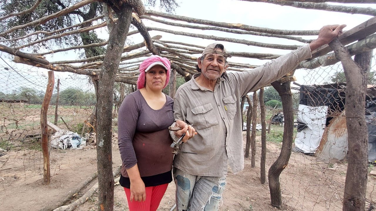 VIVEN AISLADOS y felices MONTE ADENTRO/ Pampa Moreno- Chaco