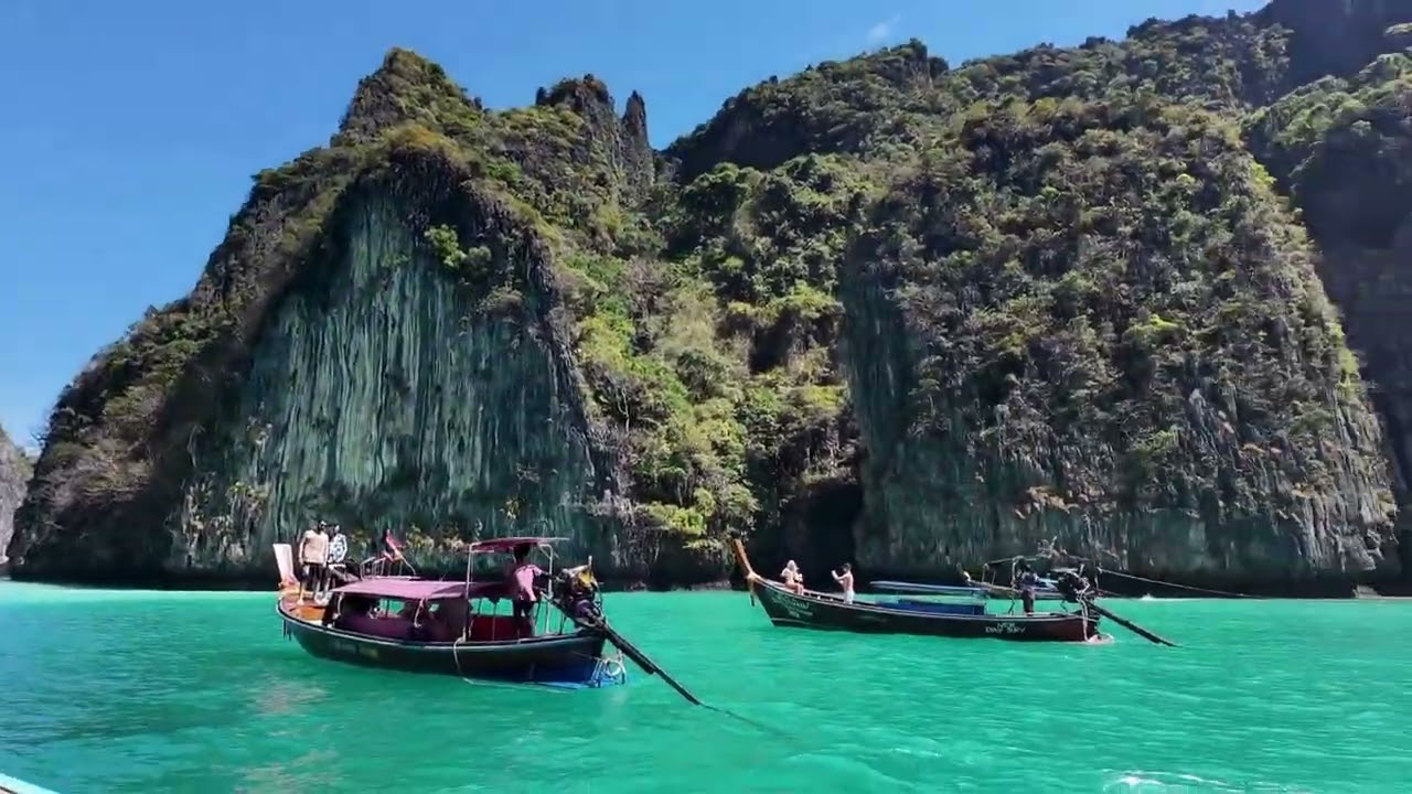 Phi Phi Islands Pileh Lagoon | Thailand’s Most Beautiful Lagoon