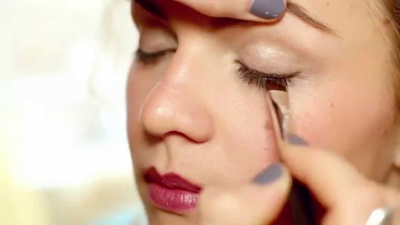 How to Use and Look After Your Make Up Brushes | The Body Shop Tutorial