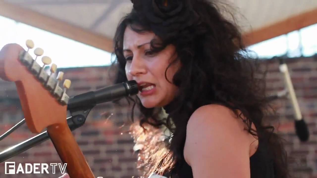 Frankie Rose & The Outs, 