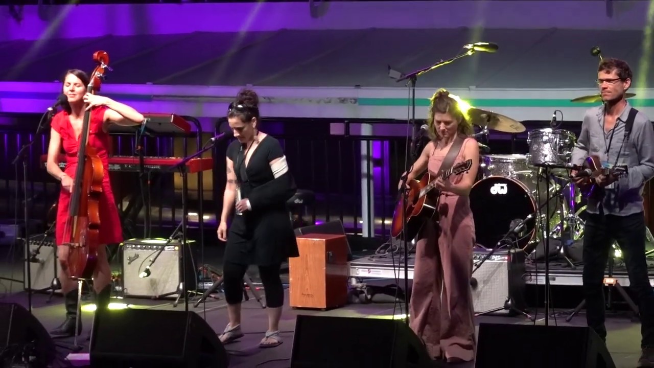 Wailin' Jennys "Old Man"  (Neil Young) 13th Edition Cayamo (Laurel Canyon Tribute)