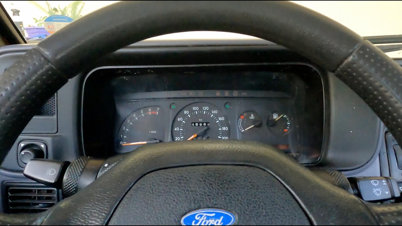 Ford Escort  XR3 1992   Lavagem do Motor