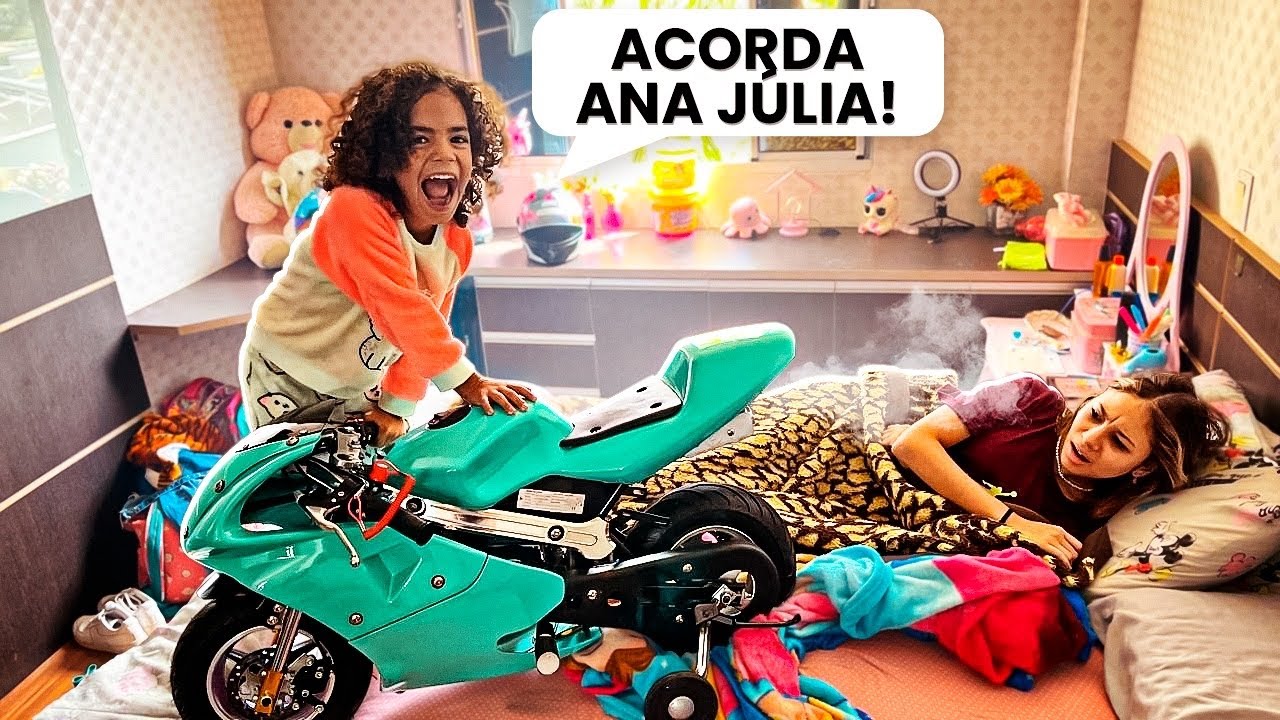 ACORDEI MINHA AMIGA COM MINHA MINI MOTO CBR 50 😱