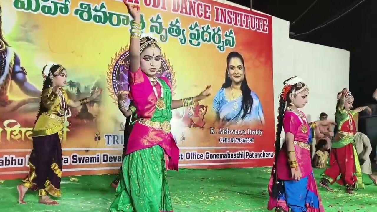 Mahathi' s first kuchipudi performance ♥️