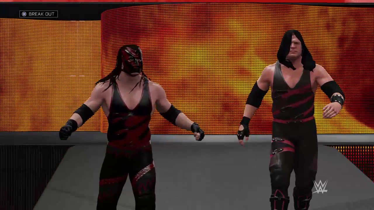 WWE 2K17 Джейкоб, Кейн '03 против Люка Харпера, Эрика Роуэна в матче на выбывание