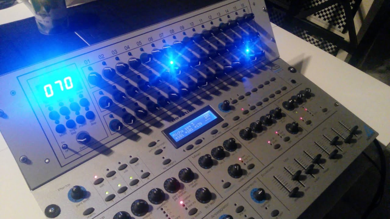 Doepfer MAQ 16/3 Clone MAS 16X3 und die Novation KS