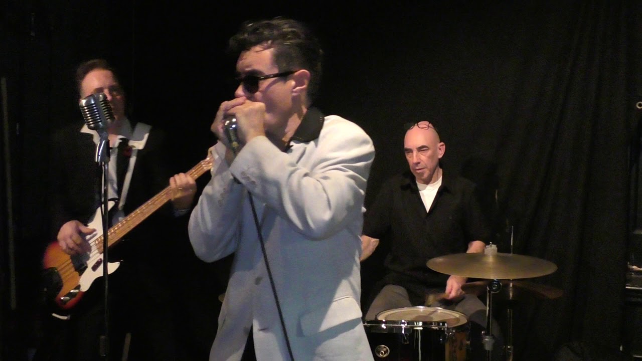 STEVE WEST WESTON'S BLUESONICS She's A Killer RAILWAY HOTEL SOUTHEND