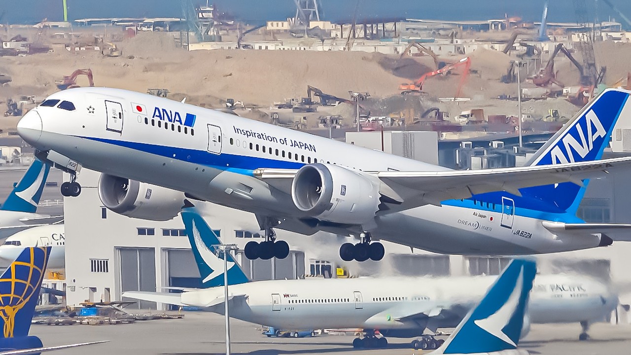 🇭🇰✈️ 20 Minutes Plane Spotting at Hong Kong Airport | Asia’s Aviation Giant (HKG/VHHH)