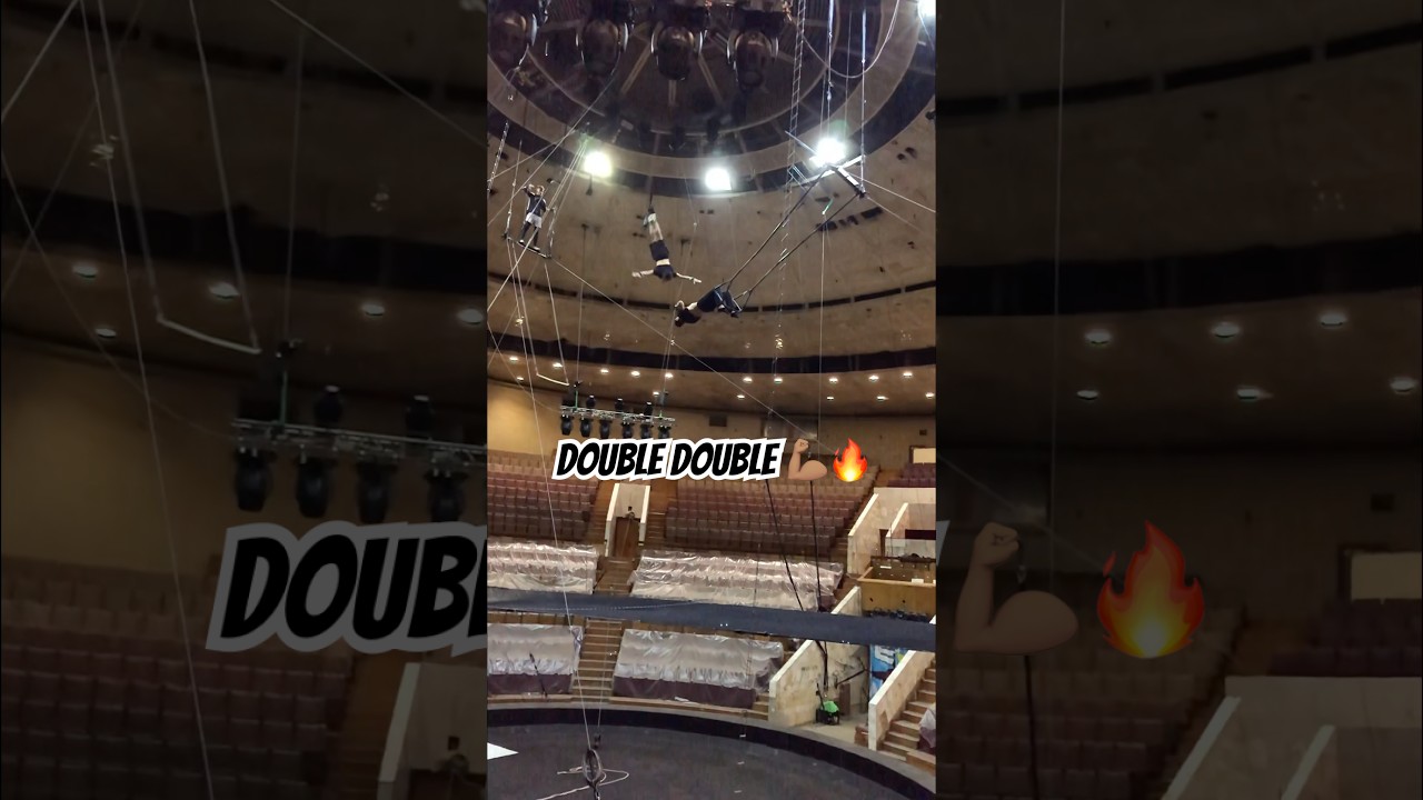 Double double 💪🏽🔥 #flyingtrapeze #circus #acrobatics #gymnast #trampoline #цирк #трюки #flip