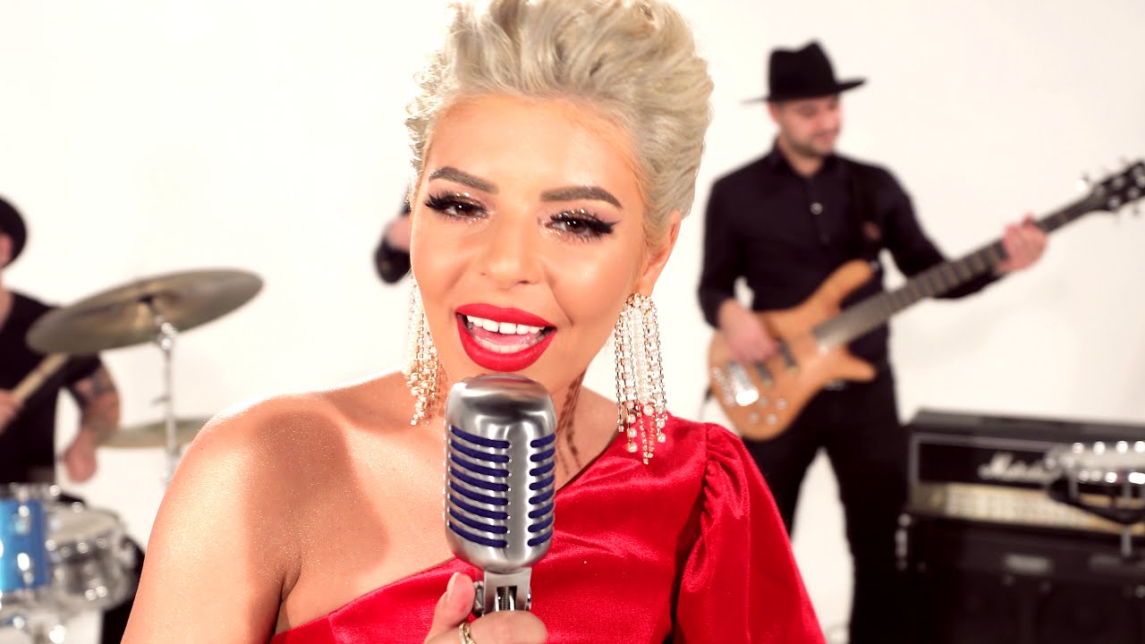Iulia Dumitrache & Band - Balkanic Show (Covers Session part 2)