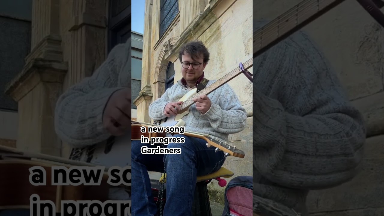 Bass riffing on the streets with a new tune! #riffwars #chillvibes #busker