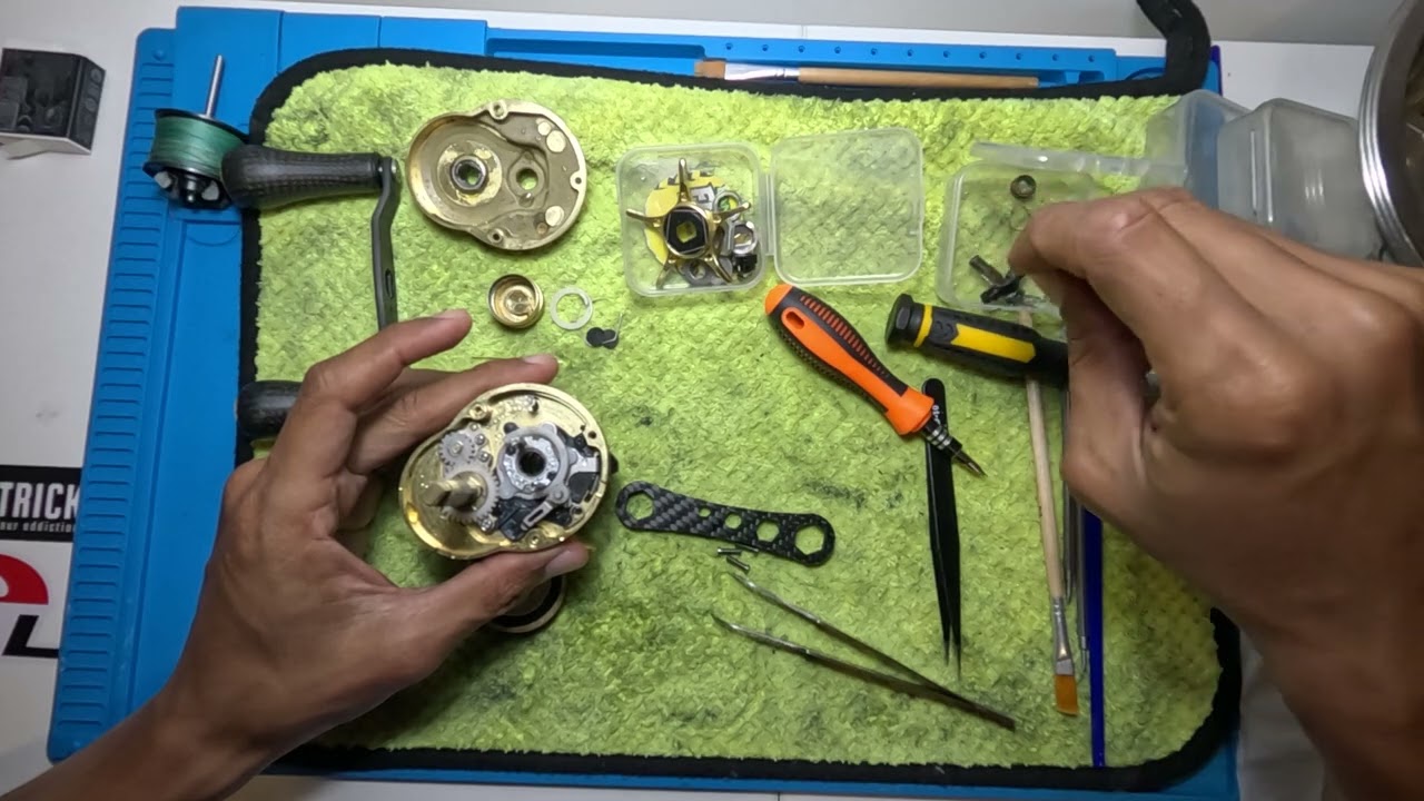 21 Shimano Calcutta Conquest 101HG (dissembly)