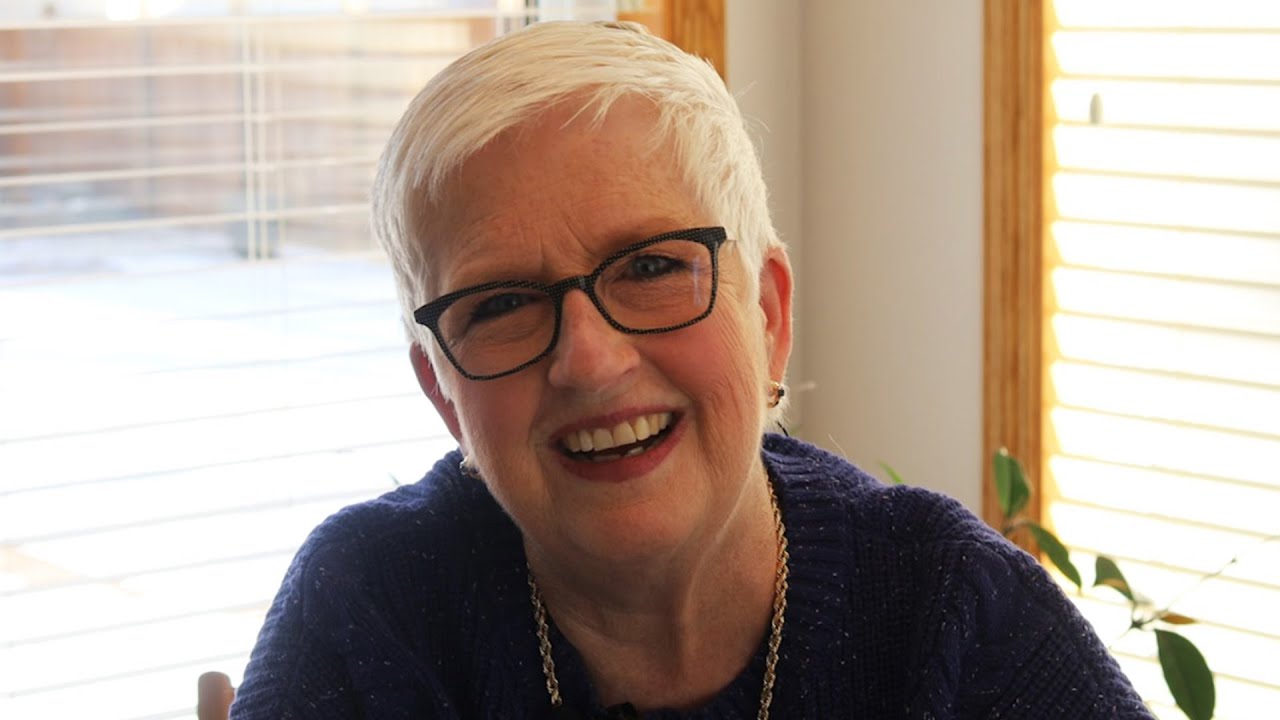 Meet Wendy Templeman, a volunteer with the WRHA school immunization programs