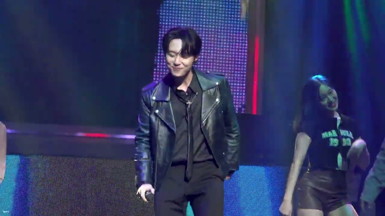 231029 KOWOORIM 2023 CONCERT  BLACK - 고우림 - 아름다운 밤 (울랄라세션)
