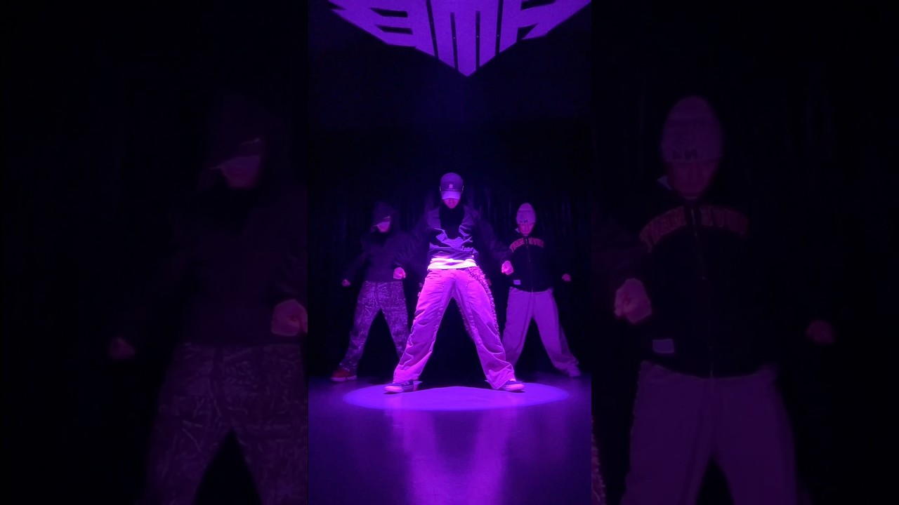 Back it Back it Back it up #LAY #레이 #EXO #BackItUp #REVERXE