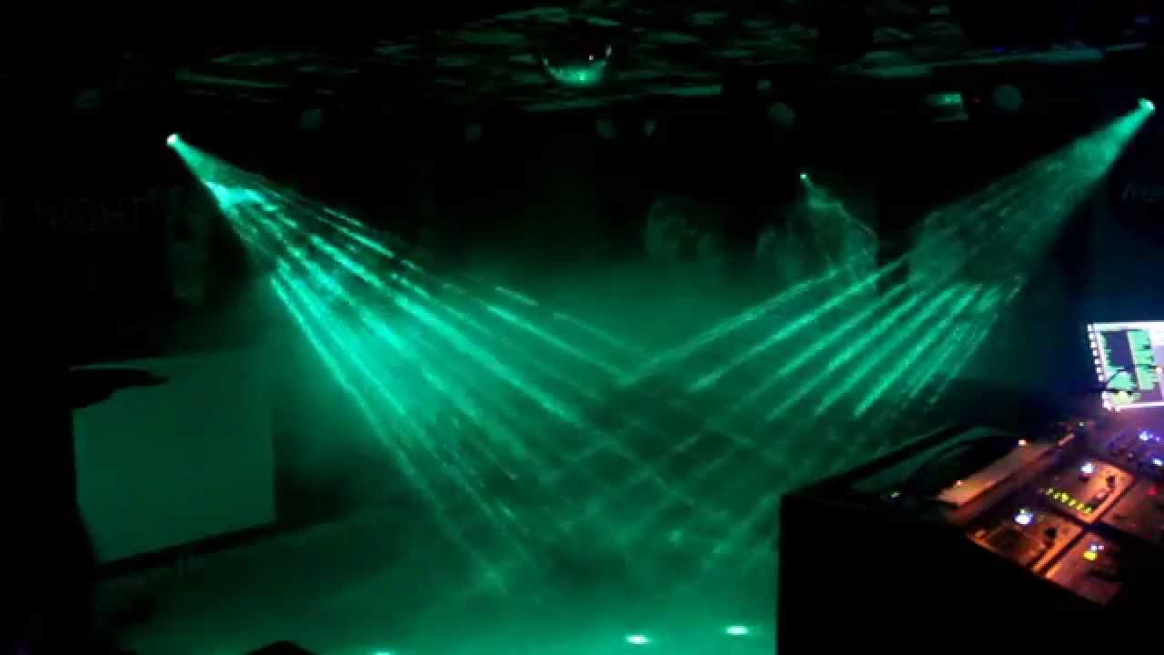 Partykeller ADJ Vio Moon und PST Spots