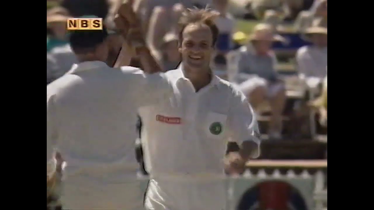 Supersport - Highlights Of Nbs World Class Cricket with Sports Presenter Richie Benaud