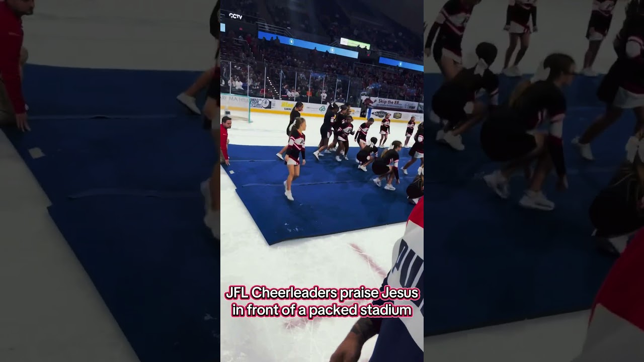 JFL Cheerleaders worship Jesus in front of packed stadium! 