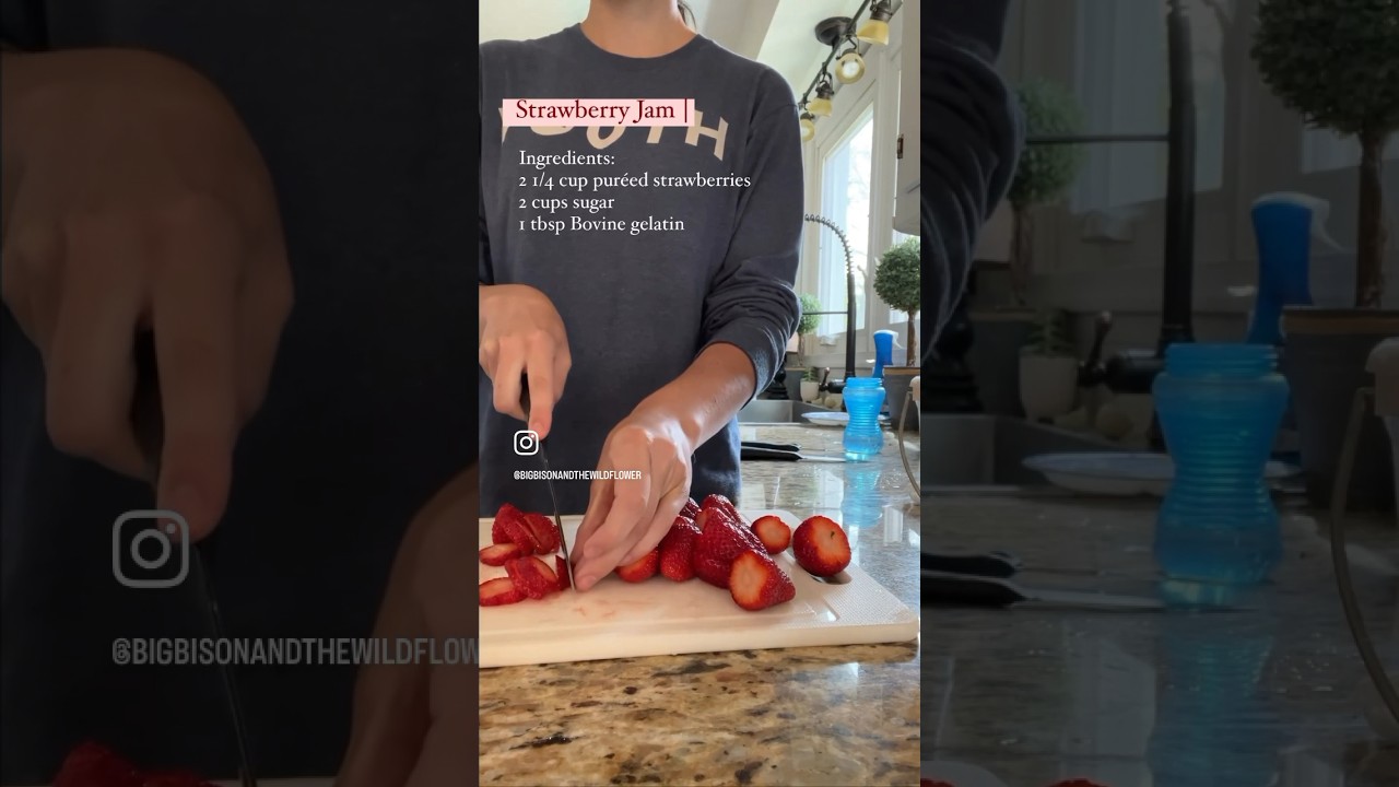 Good days start with good food 🍓 #nomadic #prometabolic #rvlife #camperlife #adventure #recipe
