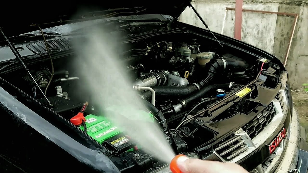 This is - ENGINE WASH!! on a 4JA1 Engine Isuzu Sportivo 2007