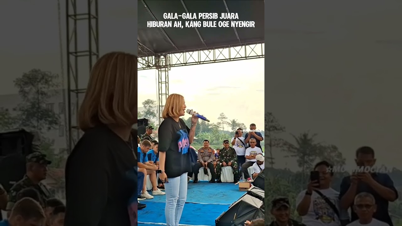 Neng Ade Astrid, bikin suasana hiburan bul3 persib nyengir. #jabar #persib