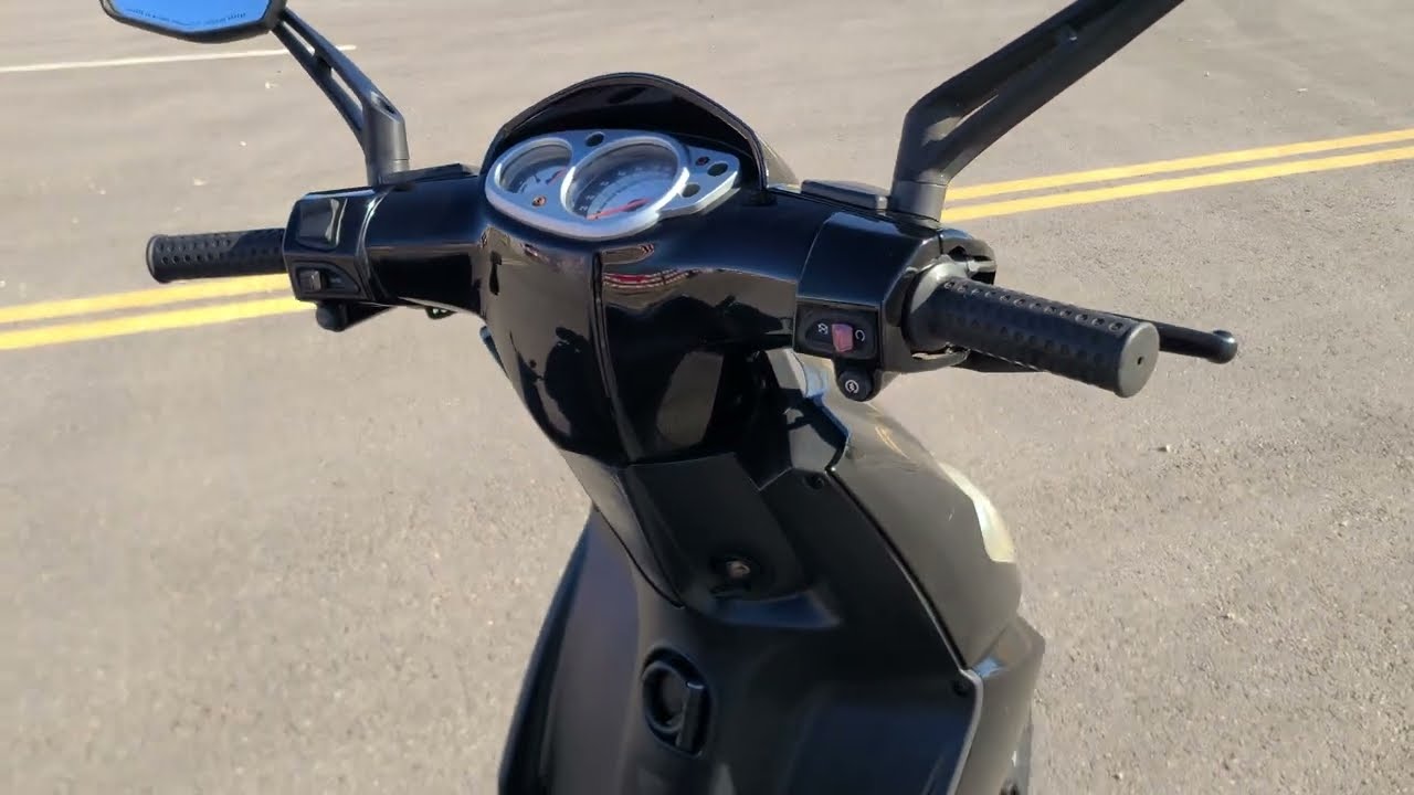 For Sale - 2009 Aprilia Sportcity 125 Walk-Around & Startup