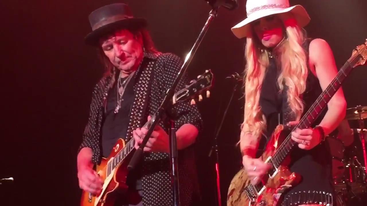 RSO RICHIE SAMBORA + ORIANTHI / Livin’ On A Prayer (Osaka 2016)