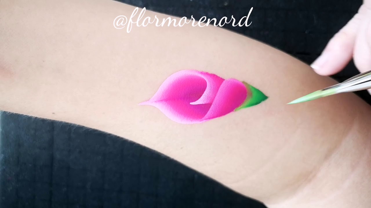 FACEPAINTING: FLOWER ONE STROKE | PINTACARITAS: FLORES FÁCILES  