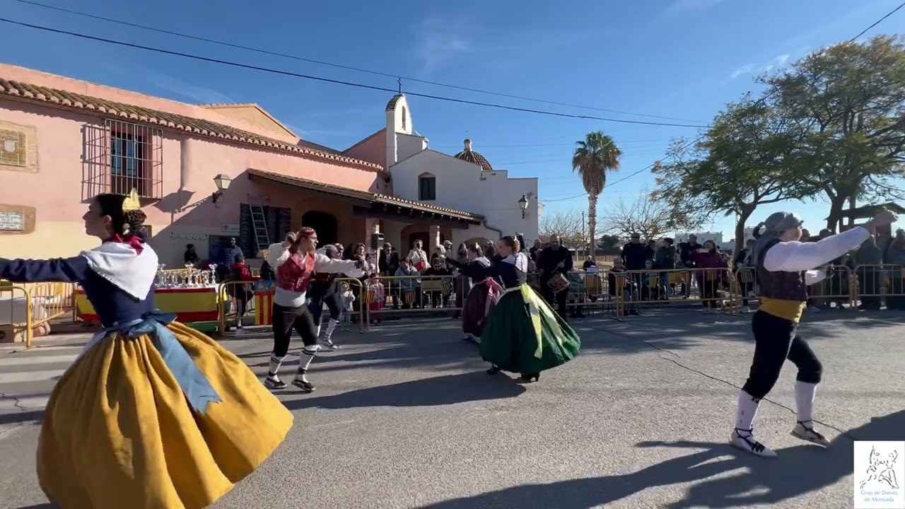 Actuación en la Festa de Sant Antoni de la Ermita de Vera