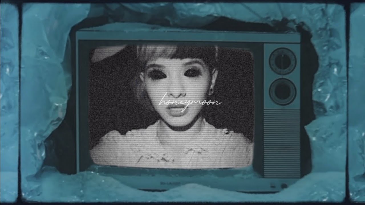 Melanie Martinez - MILK AND COOKIES (angelic, dreamy version)