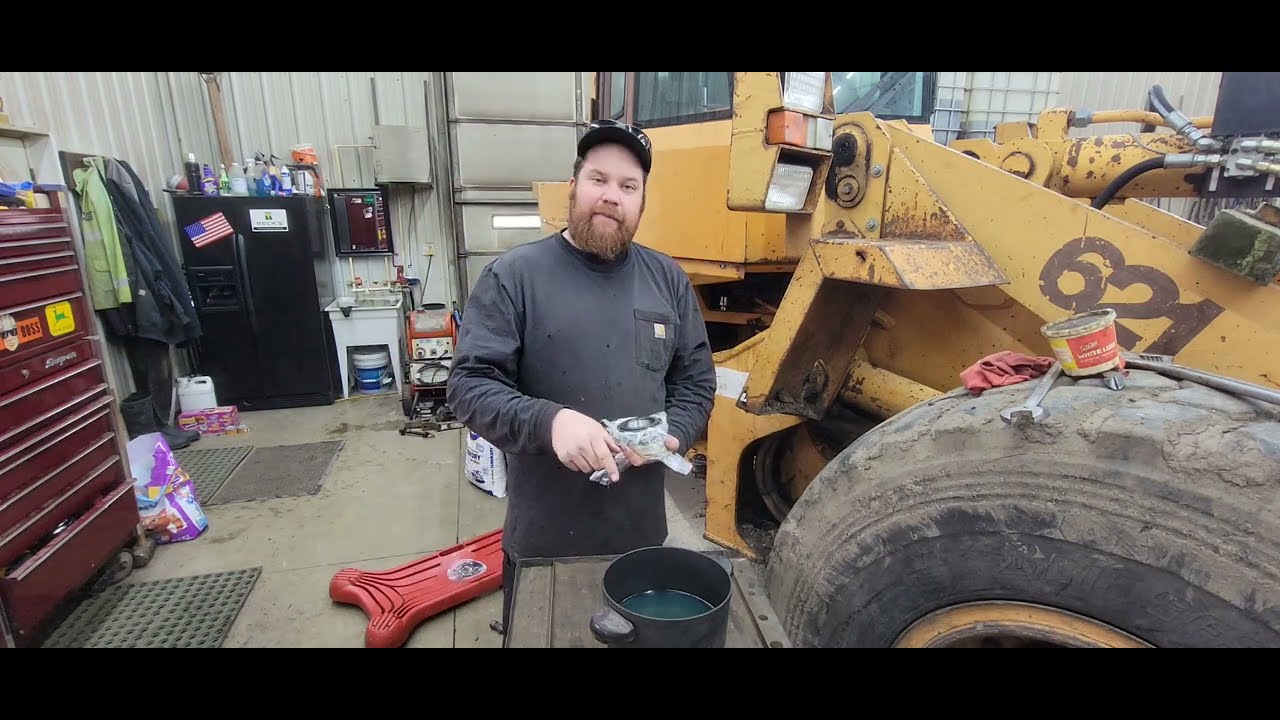 621 Case Wheel Loader Transmission Bearing Repair
