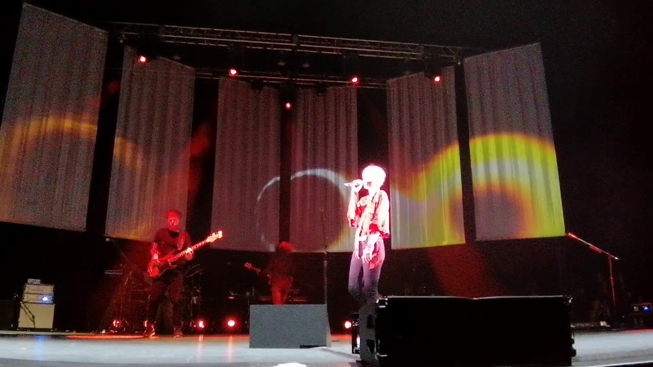 Dido-Thank You (Auditorio Nacional, México)