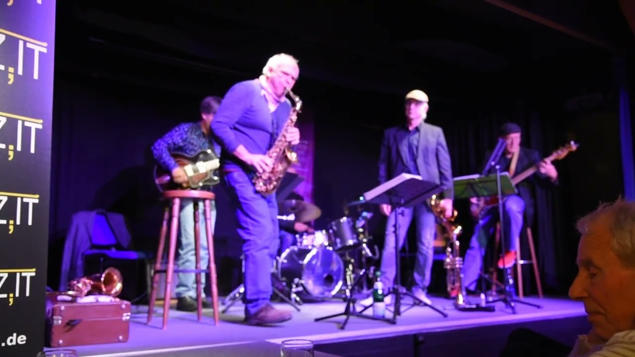 JAZZ;IT live: Midnight Blue