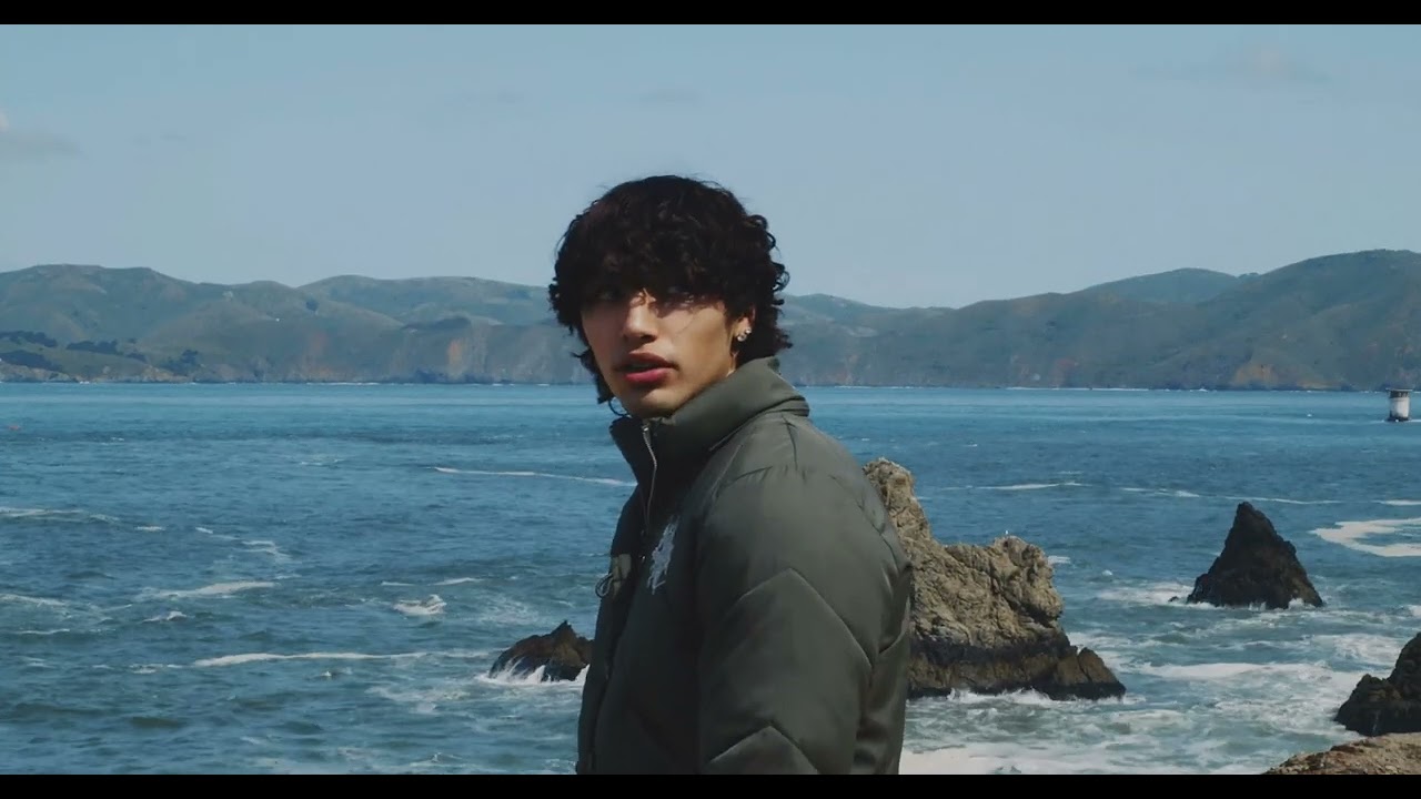 Bexo - Avoidance (Official Music Video)