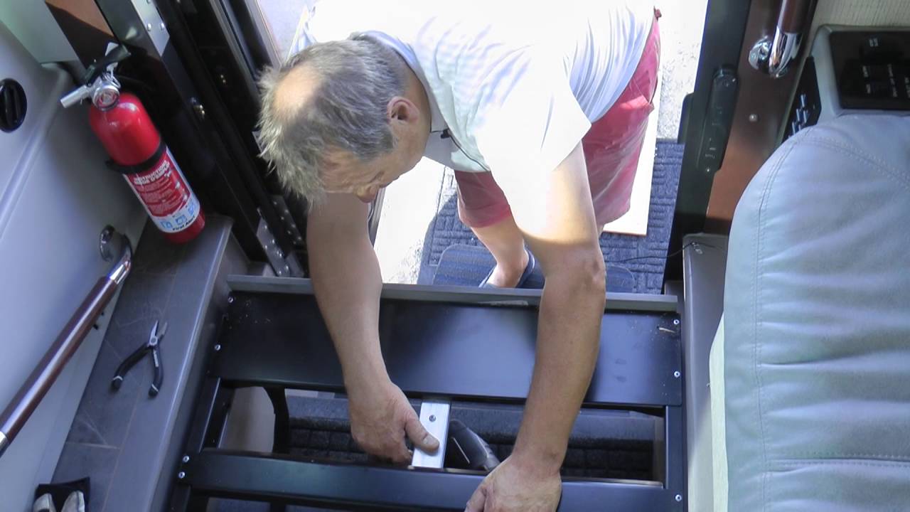 Continuing problems with the  Entegra Coach