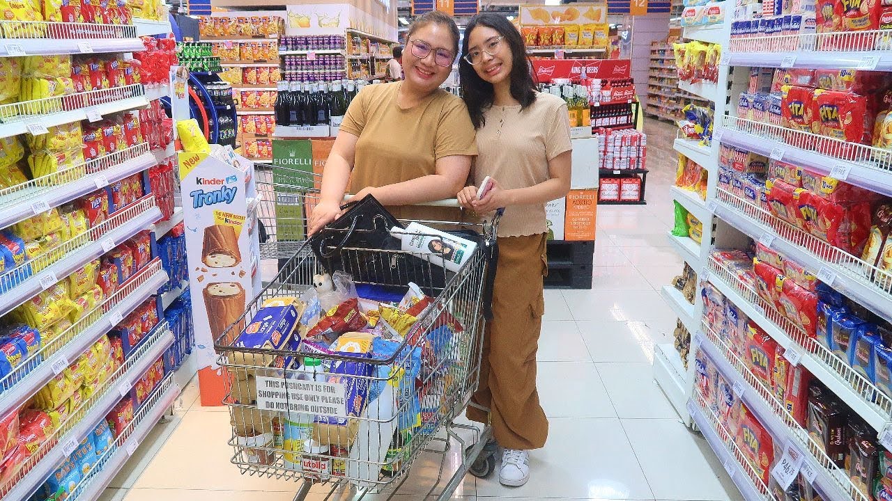 GROCERY VLOG: GROCERY DATE WITH HAYLEY!!! - MichelleFamilyDiary