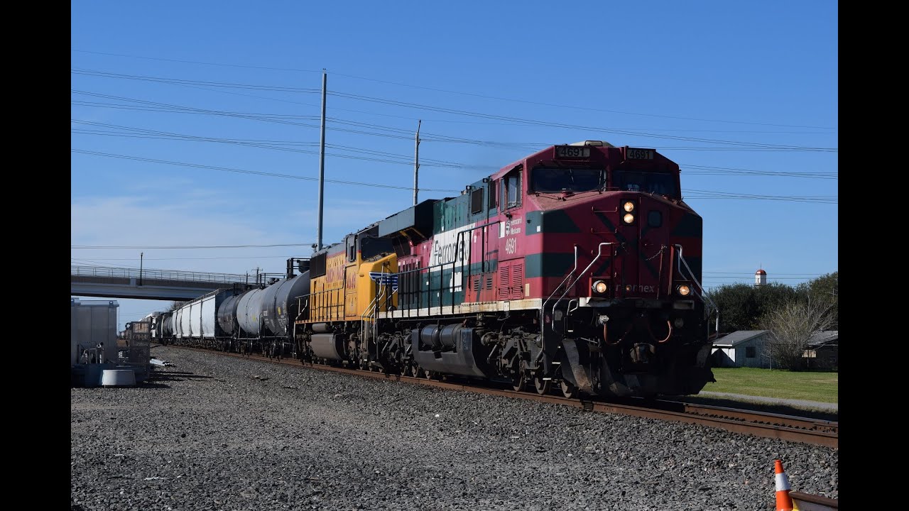 Railfanning Rosenberg, TX 12/19/15 w/ endless GEVOs