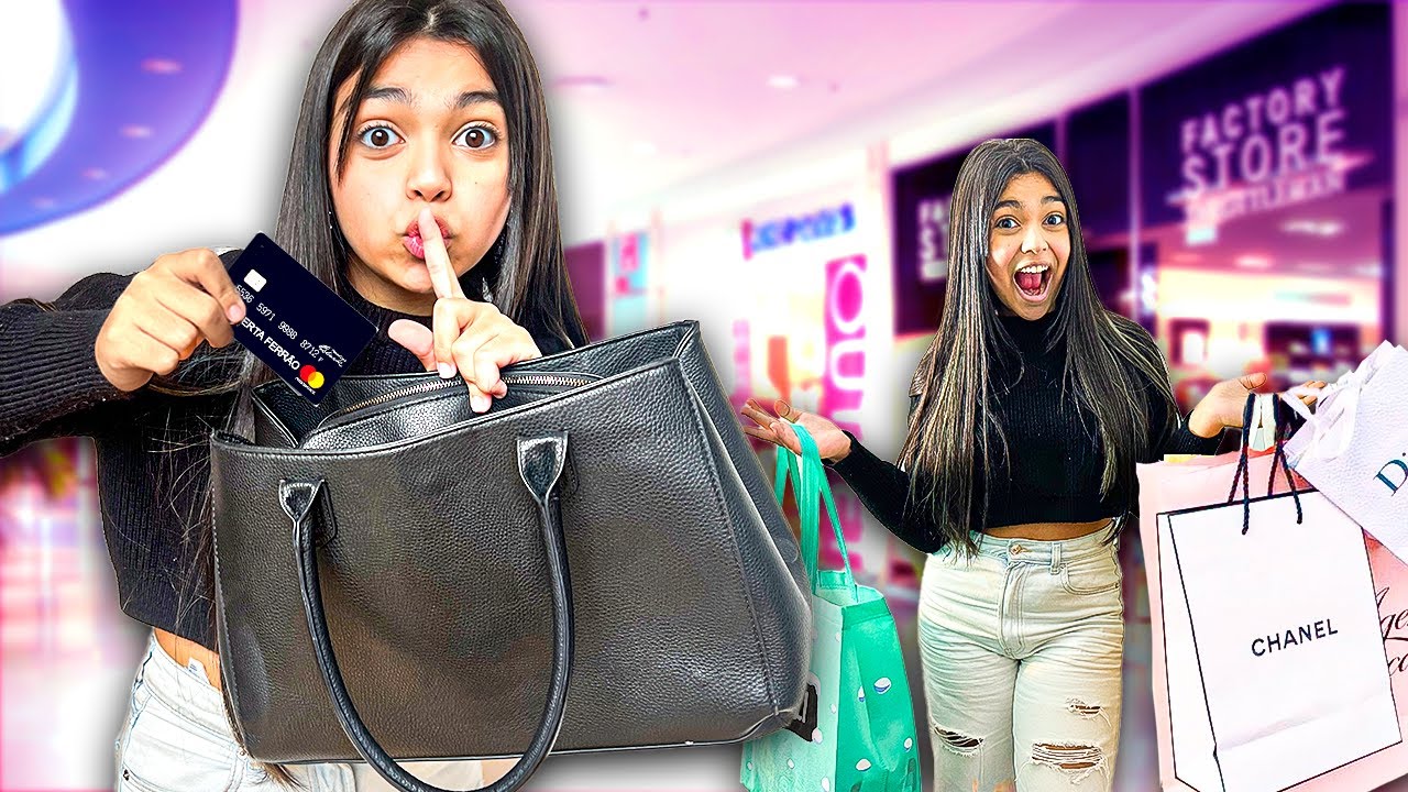 PEGUEI O CARTÃO DE CRÉDITO DA MINHA MÃE ESCONDIDO E FIZ MUITAS COMPRAS NO SHOPPING!