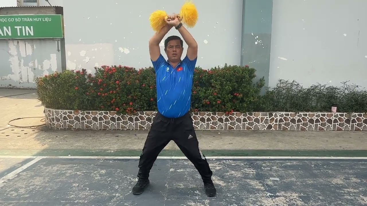 BÀI THỂ DỤC NHỊP ĐIỆU VỚI BÔNG TUA LỚP 9 SÁCH CHÂN TRỜI SÁNG TẠO