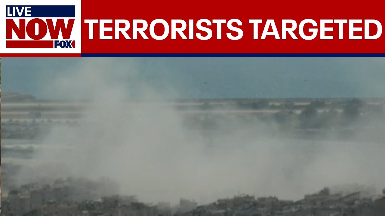 Israel strikes Hezbollah targets