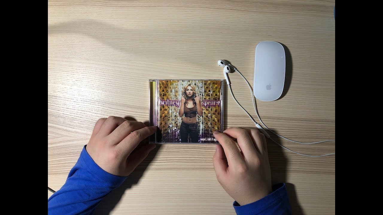 🎼 ASMR The Music 💿 •Britney Spears - Oops!... I Did It Again• 🦋 Unboxing